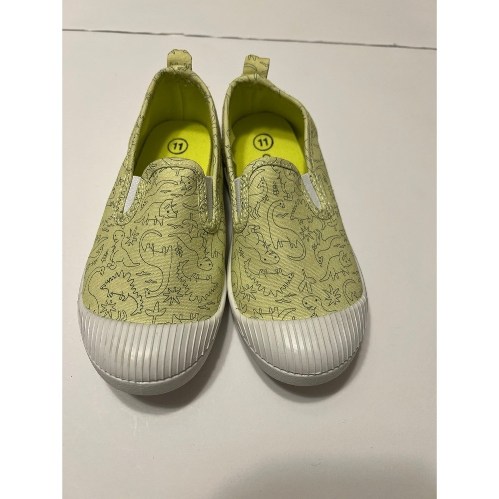 Boys size 11 shoes (s-154)‎